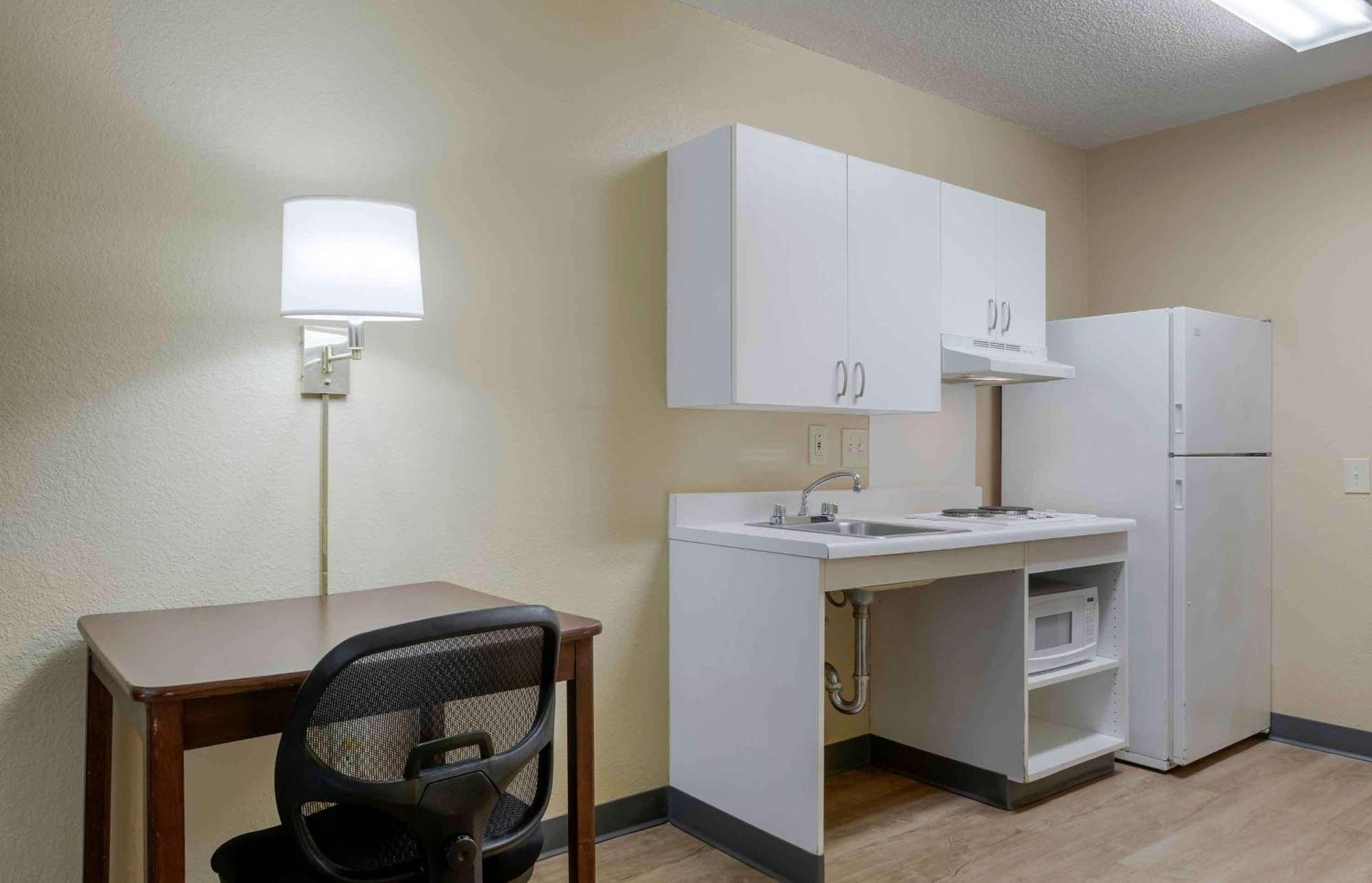 Extended Stay America Suites - Sacramento - White Rock Rd Rancho Cordova Exterior photo