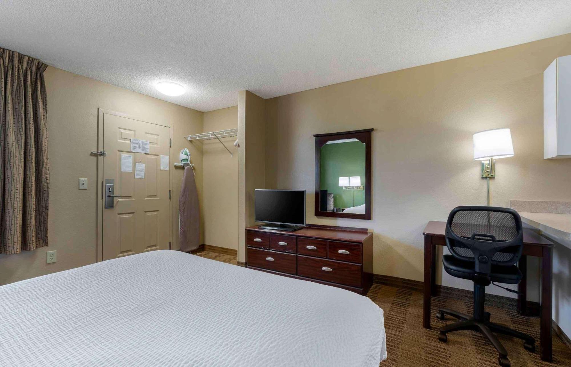 Extended Stay America Suites - Sacramento - White Rock Rd Rancho Cordova Exterior photo
