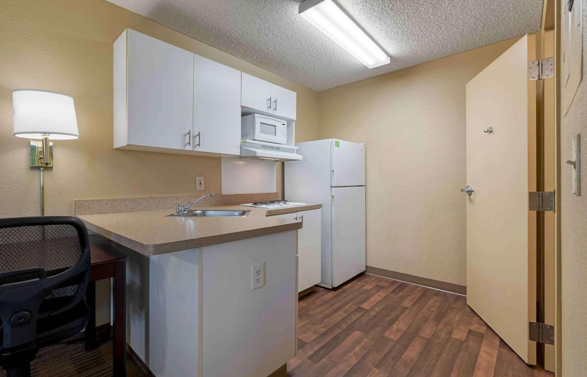 Extended Stay America Suites - Sacramento - White Rock Rd Rancho Cordova Exterior photo